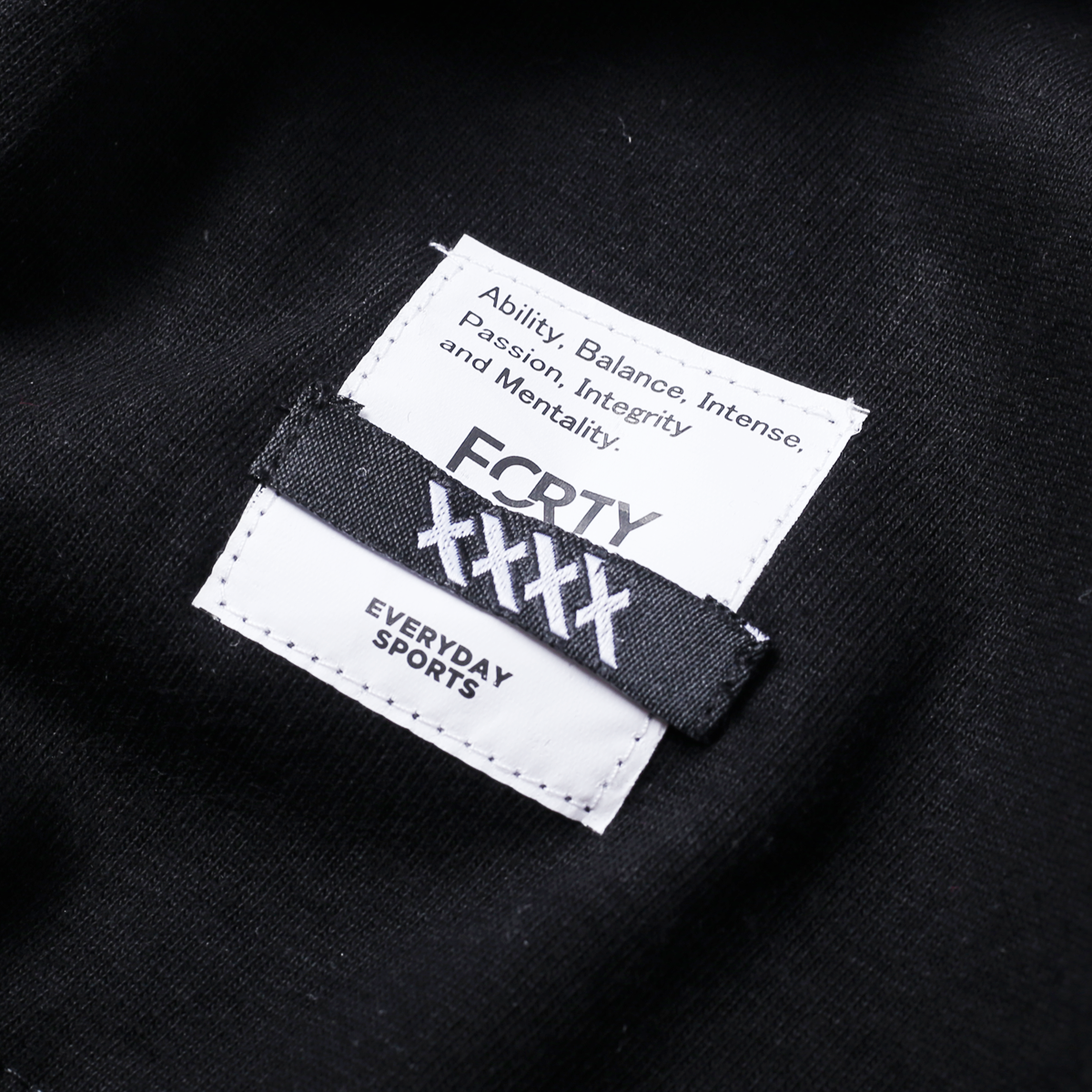 FORTY TSD TEE BLACK